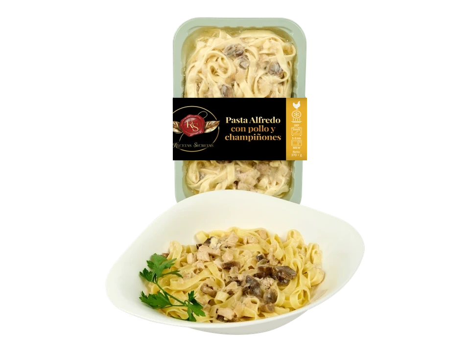 Chicken & mushroom Alfredo pasta